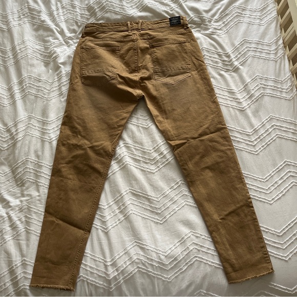 Zara Man Taper Legged Jeans - Picture 4 of 4